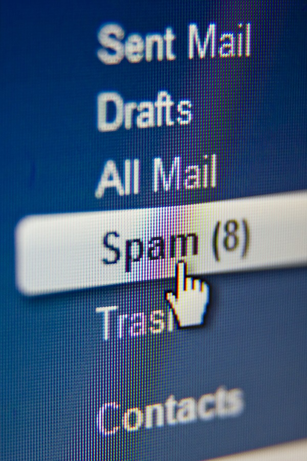 It Use Words That Scream "SPAM"