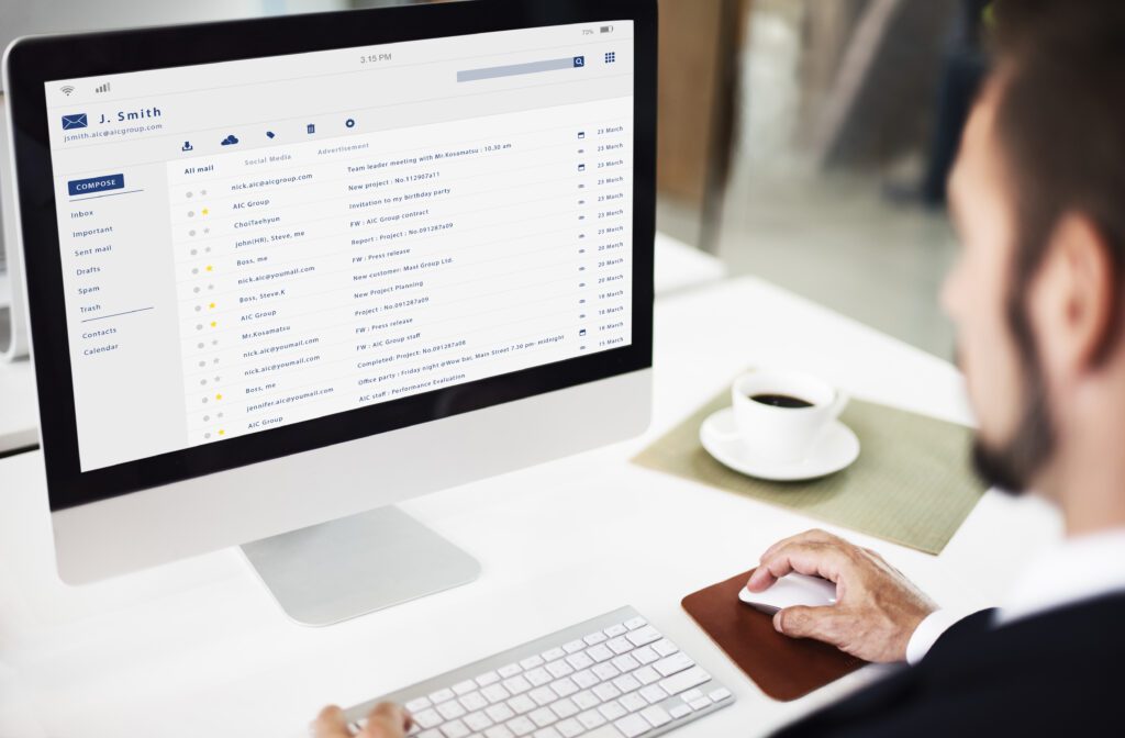 Email List: What’s Recommended… and What’s Legal? 3 clean email list